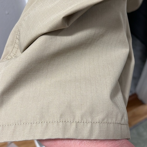 Like New - 5.11 Tac-Lite 38 x 32 Khaki - Picture 3 of 5